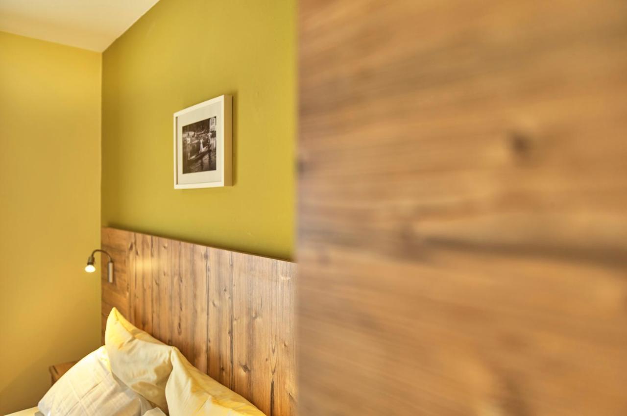 Zum Blauen Hecht Hotel Kipfenberg Bagian luar foto
